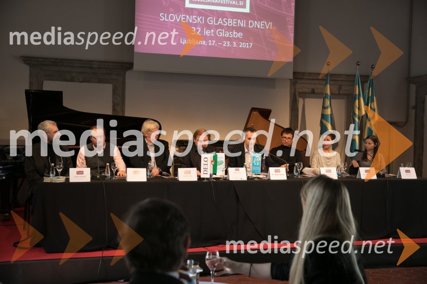  Romeo Drucker;  Patrik Greblo, dirigent;  Lovrenc Arnič, dirigent;  Darko  Brlek, direktor, Festival Ljubljana; prof. dr. Jernej Weiss, Akademija za glasbo, Univerza v Ljubljani;  Leon Stefanija;  Barbara Jernejčič Fürst;  Nina Šenk Kosem, skladateljicaFestival Ljubljana, 32. Slovenski glasbeni dnevi, predstavitev programa