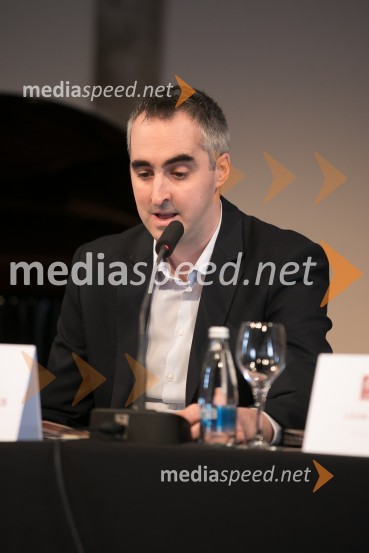 prof. dr. Jernej Weiss, Akademija za glasbo, Univerza v LjubljaniFestival Ljubljana, 32. Slovenski glasbeni dnevi, predstavitev programa