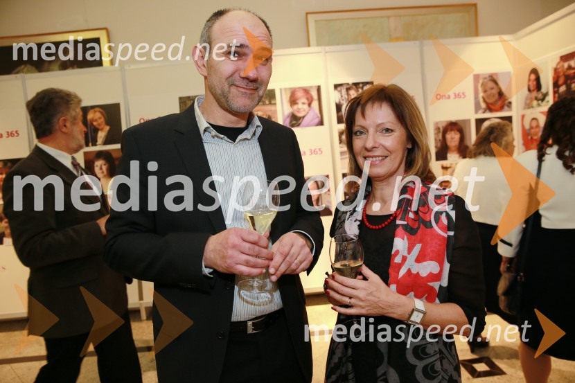  Dušan Krmpotič;  Saša Novak KrmpotičOna 365 je Ana Roš