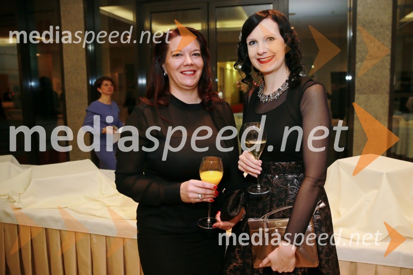  Urša Jovan;  Mojca MakucOna 365 je Ana Roš