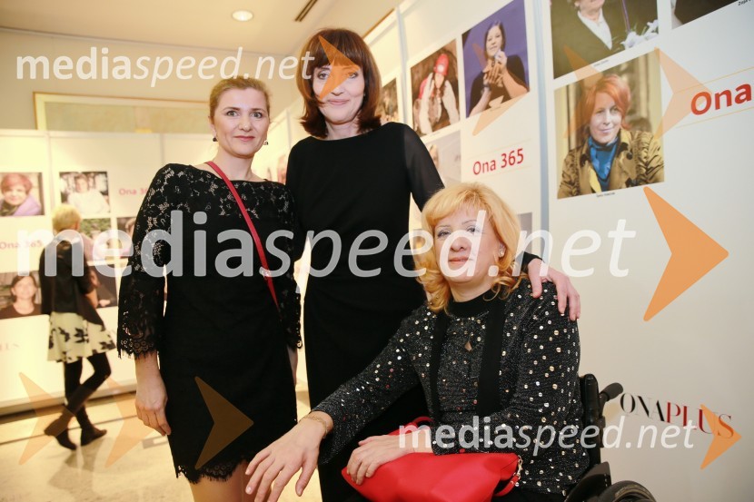  Dolores Podbevšek, direktorica marketinga Delo, d.o.o.;  Sabina Obolnar, odgovorna urednica One in Onaplus;  Veselka  Pevec, slovenska paraolimpijka in strelkaOna 365 je Ana Roš