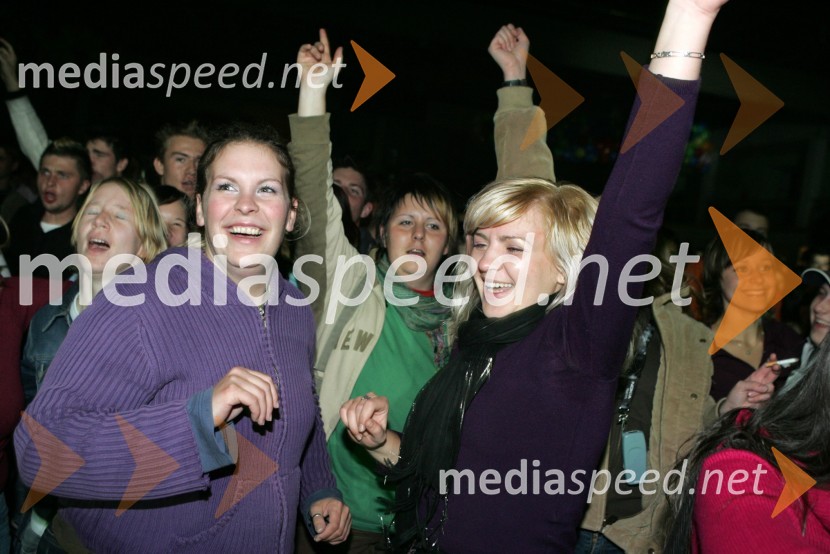 Gledalke med zabavoKoncert Gremo na prvi rok, UŠC Leona Štuklja