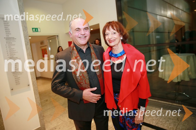  Goran  Šarac; dr. Manca Košir, publicistkaOna 365 je Ana Roš