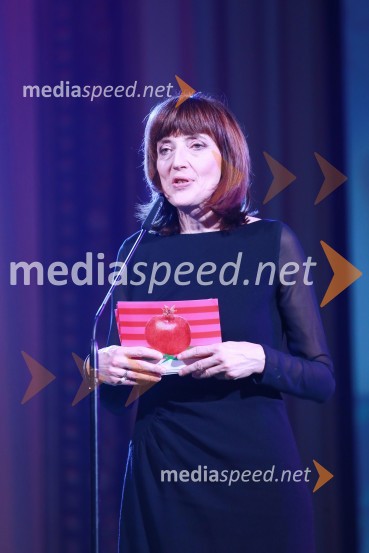  Sabina Obolnar, odgovorna urednica One in OnaplusOna 365 je Ana Roš