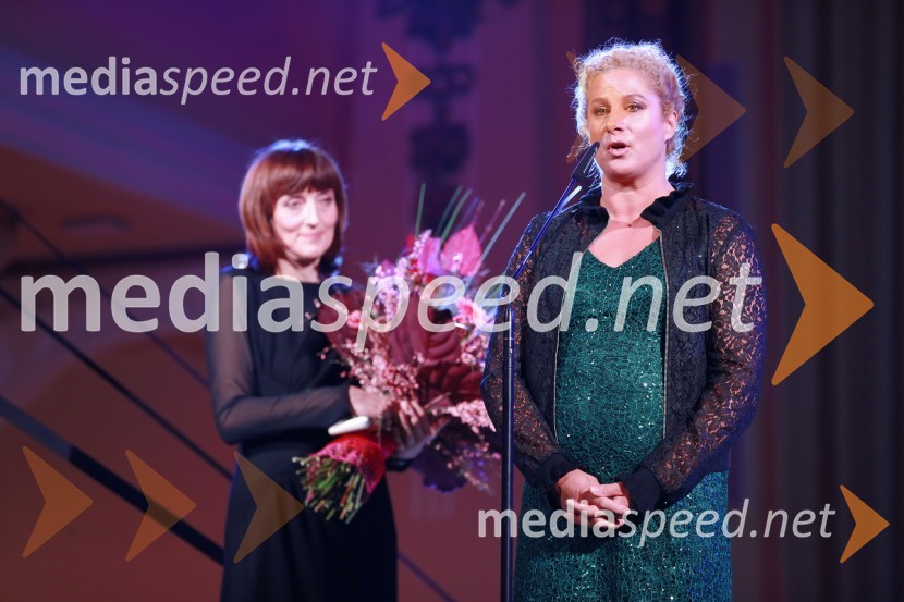  Ana Roš Stojan, kuharska mojstrica in najboljša chefinja na svetu po izboru akademije The World's 50 Best RestaurantsOna 365 je Ana Roš