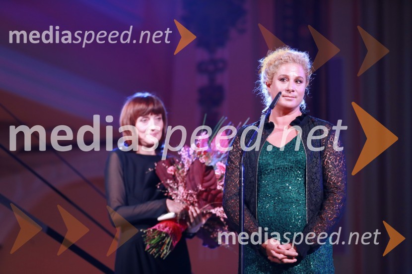  Ana Roš Stojan, kuharska mojstrica in najboljša chefinja na svetu po izboru akademije The World's 50 Best RestaurantsOna 365 je Ana Roš