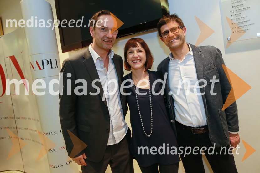  Luka Dekleva, namestnik odgovornega urednika Dela;  Urša Manček, BASS;  Matjaž Rakovec, predsednik Hokejske zveze SlovenijeOna 365 je Ana Roš