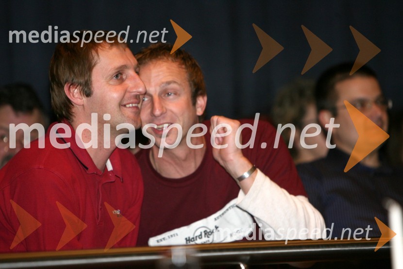 Rok Tamše, športni novinar in Jani Klemenčič, nekdanji veslačSki Legends Hit Challenge 2008 - Tekmovanje smučarskih legend z Juretom Koširjem, žrebanje ekip