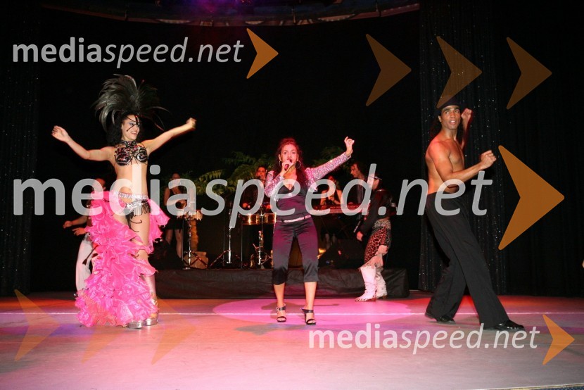 Brazilska plesna skupina Mango Tropical CafeSki Legends Hit Challenge 2008 - Tekmovanje smučarskih legend z Juretom Koširjem, žrebanje ekip