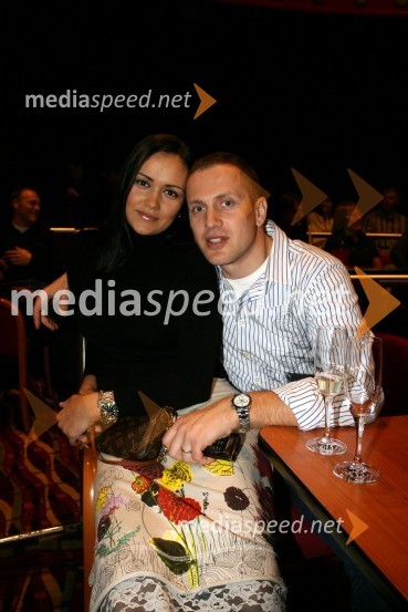 Jure Košir, nekdanji smučar in organizator tekmovanja z ženo AlenkoSki Legends Hit Challenge 2008 - Tekmovanje smučarskih legend z Juretom Koširjem, žrebanje ekip