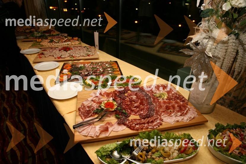 PogostitevSki Legends Hit Challenge 2008 - Tekmovanje smučarskih legend z Juretom Koširjem, žrebanje ekip