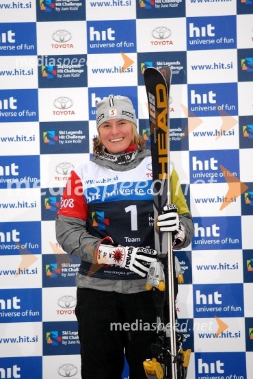 Sabine Egger, nekdanja avstrijska smučarkaSki Legends Hit Challenge 2008 - Tekmovanje smučarskih legend z Juretom Koširjem