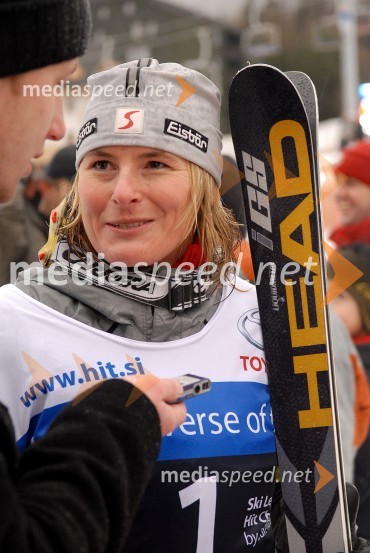 Sabine Egger, nekdanja avstrijska smučarkaSki Legends Hit Challenge 2008 - Tekmovanje smučarskih legend z Juretom Koširjem
