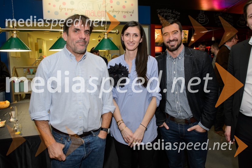  Arne Hodalič, fotograf;  Katja   Bidovec, fotografinja;  Marko Potrč, televizijski voditeljArne Hodalič in Katja Bidovec, predavanje in otvoritev razstave