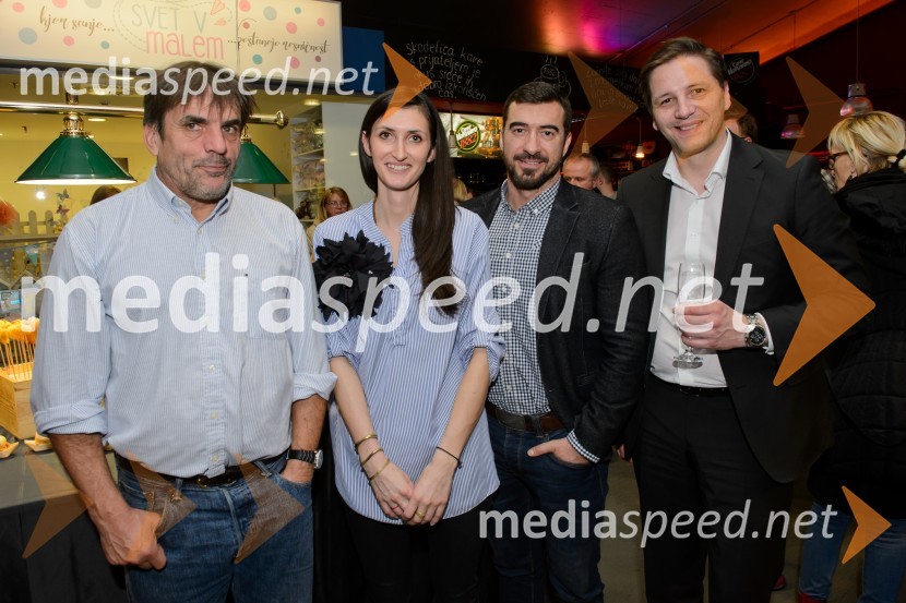  Arne Hodalič, fotograf;  Katja   Bidovec, fotografinja;  Marko Potrč, televizijski voditelj;  Stipe Jerič, Kolosej MariborArne Hodalič in Katja Bidovec, predavanje in otvoritev razstave