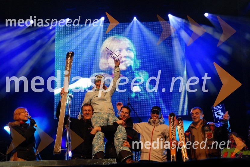 Drago Grubelnik, nekdanji smučar, Alenka Dovžan, nekdanja smučarka, Miha Gmajnar, Gregor Brdnik in Matjaž Kopitar, hokejski strategSki Legends Hit Challenge 2008 - Tekmovanje smučarskih legend z Juretom Koširjem