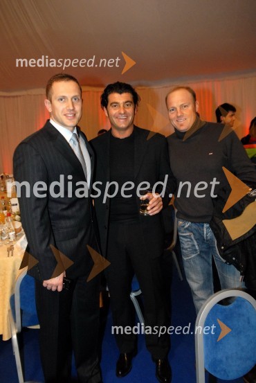 Jure Košir, nekdanji smučar in organizator tekmovanja, Alberto Tomba, nekdanji italijanski smučar in Sebastien Amiez, nekdanji francoski smučarSki Legends Hit Challenge 2008 - Tekmovanje smučarskih legend z Juretom Koširjem
