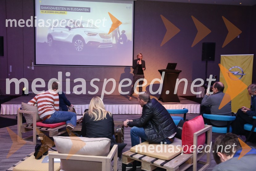  Špela Ramovš, vodja marketinga, Opel SlovenijaNovi Opel Crossland X, slovenska predstavitev