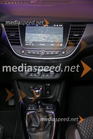 Novi Opel Crossland XNovi Opel Crossland X, slovenska predstavitev