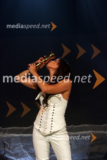 Rebeka Dremelj, pevkaEMA 2008, finale