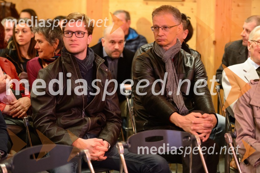  ... ; dr. Igor LukšičStojan Petrič, Janez Prašnikar in Petra Kovič, pogovor na Škrabčevi domačiji