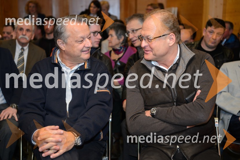 ... ;  Janez  Škrabec, direktor Riko d.o.o., predsednik Slovensko-ruskega poslovnega sveta, častni konzul BelorusijeStojan Petrič, Janez Prašnikar in Petra Kovič, pogovor na Škrabčevi domačiji
