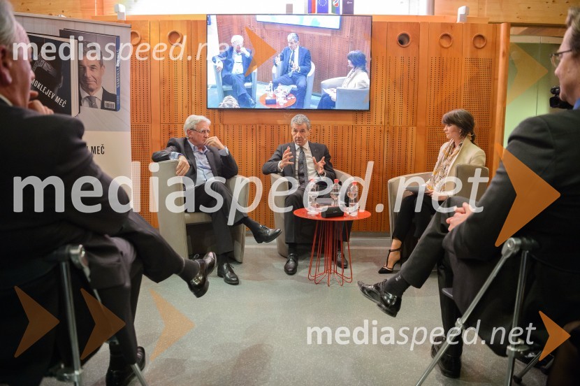  Janez Prašnikar, profesor;  Stojan Petrič, Kolektor;  Petra Kovič, odgovorna urednica, Svet kapitalaStojan Petrič, Janez Prašnikar in Petra Kovič, pogovor na Škrabčevi domačiji
