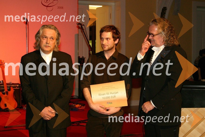 Vladimir Pezdirc, predsednik strokovne žirije za podelitev štipendij, Ištvan Išt Huzjan, akademski slikar in Jani Bavčer, predsednik Rotary Club LjubljanaVeliki rotarijski ples 2008