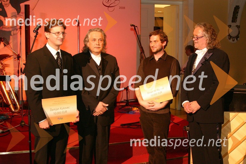 Damjan Kukovec, Vladimir Pezdirc, predsednik strokovne žirije za podelitev štipendij, Ištvan Išt Huzjan, akademski slikar in Jani Bavčer, predsednik Rotary Club LjubljanaVeliki rotarijski ples 2008