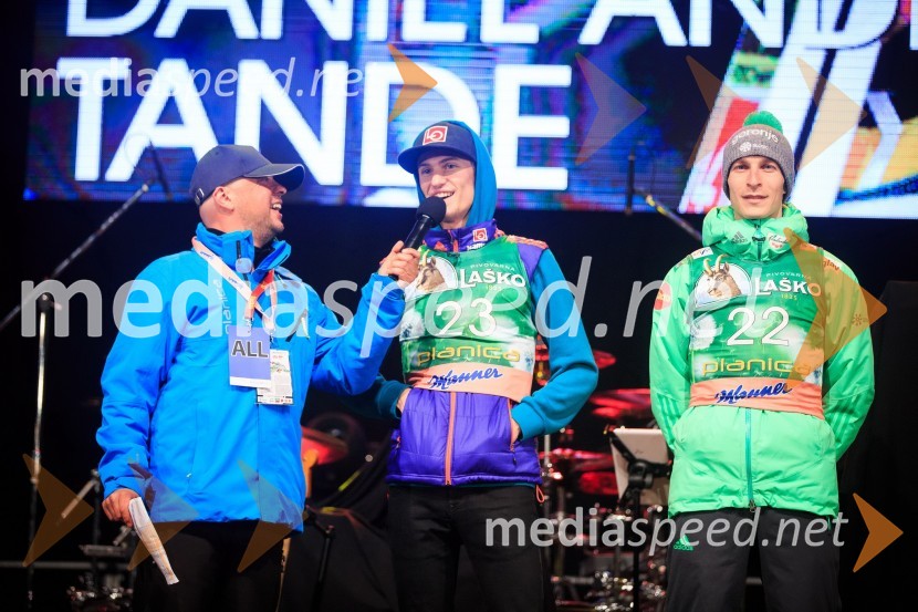  Bojan Makovec, povezovalec programa;  Daniel Andre Tande, smučarski skakalec (Norveška);  Jurij Tepeš, smučarski skakalecOpen Air Planica 2017