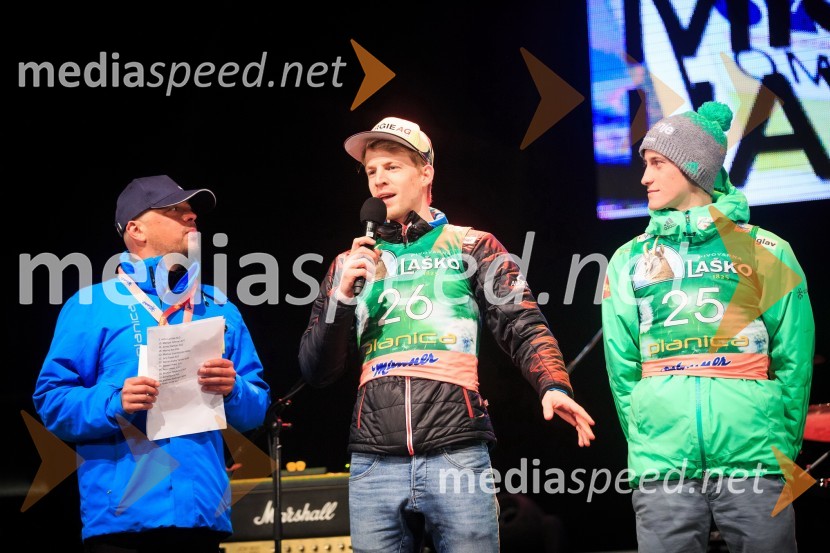  Bojan Makovec, povezovalec programa;  Michael  Hayböeck, smučarski skakalec (Avstrija);  Peter  Prevc, smučarski skakalecOpen Air Planica 2017