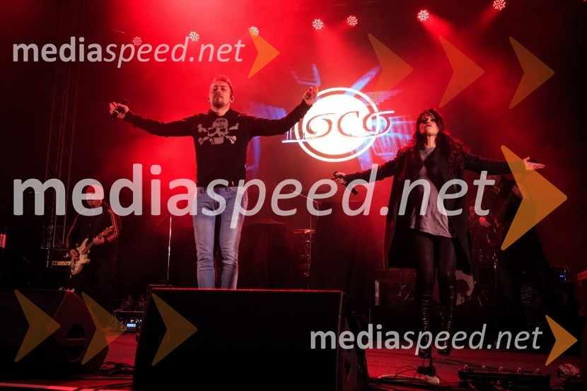  Nikola  Jankovič, Loco Band, kitarist;  Igor  Simić, Loco Band, pevec;  Jovana  Repović, Loco Band, pevkaOpen Air Planica 2017