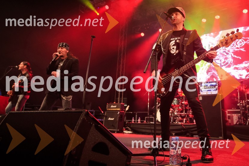  Matic Ajdič, kitarist, skupina SanDiEgo;  Sergej Škofljanec, pevec, skupina San Di EGO;  Martin Rozman, basist, skupina San Di EGOOpen Air Planica 2017