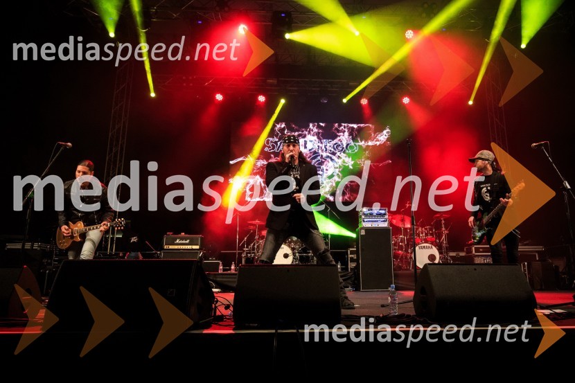  Matic Ajdič, kitarist, skupina SanDiEgo;  Sergej Škofljanec, pevec, skupina San Di EGO;  Martin Rozman, basist, skupina San Di EGOOpen Air Planica 2017