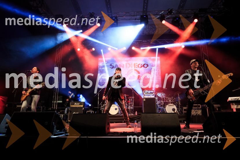  Matic Ajdič, kitarist, skupina SanDiEgo;  Sergej Škofljanec, pevec, skupina San Di EGO;  Martin Rozman, basist, skupina San Di EGOOpen Air Planica 2017