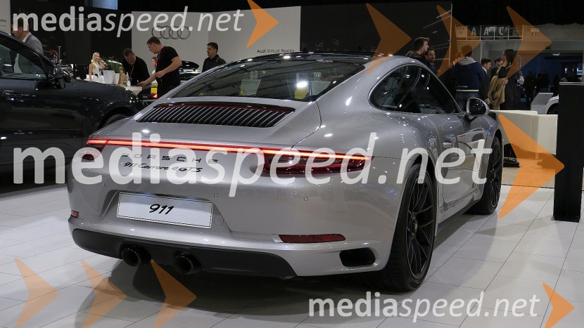Porsche 911 Carerra 4 GTS24. Avtomobilski salon Slovenije 2017