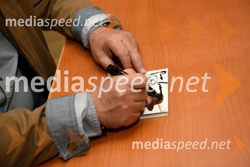 Peter Lovšin, 40 let glasbene karierePeter Lovšin, 40 let glasbene kariere