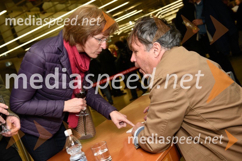  ... ;  Peter Lovšin - Pero, pevecPeter Lovšin, 40 let glasbene kariere