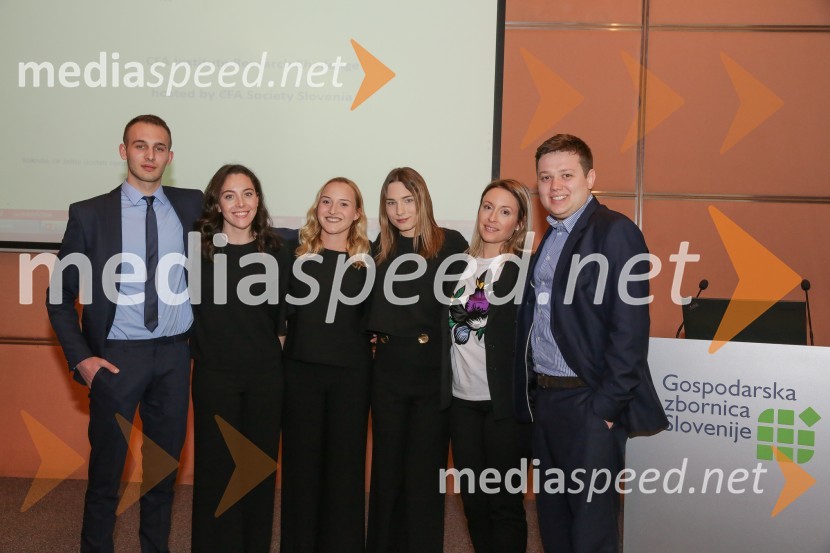  Dino Dudić;  Iva Mandič;  Ela Maleša;  Laura Jurić;  ... ;  Dinko KraljevićCFA Institute Research Challenge 2017, lokalni finale