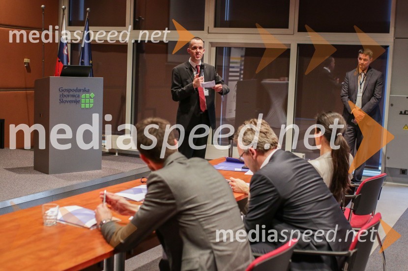  Olivier P. Müller,  CFA, CAIA, FRM, Credit SuisseCFA Institute Research Challenge 2017, lokalni finale