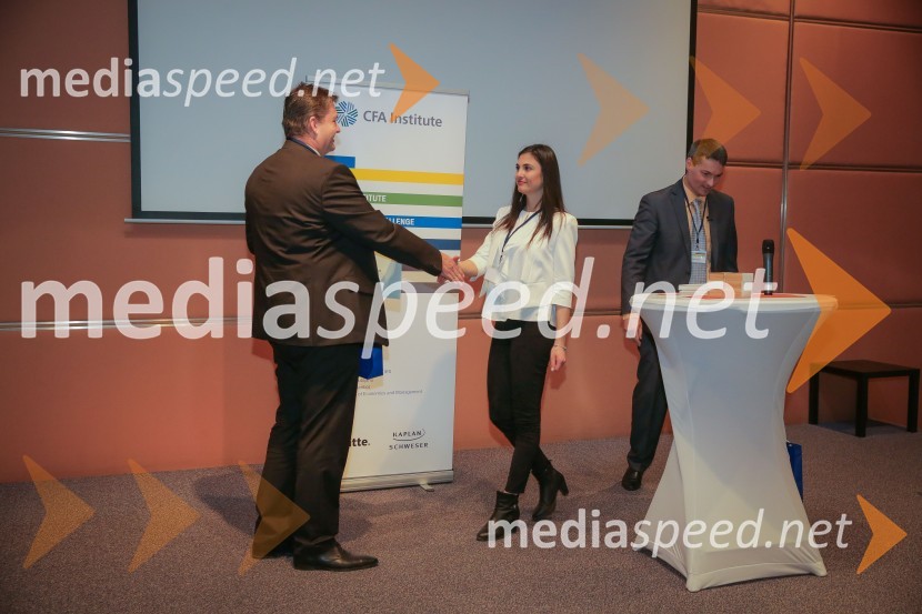  Igor Stebernak, član uprave družbe Petrol d.d., Ljubljana;  Emilija  Popovska;  Bojan Ivanc, CFA, CAIA, član upravnega odbora društva CFA Slovenija in glavni ekonomist Analitike GZSCFA Institute Research Challenge 2017, lokalni finale
