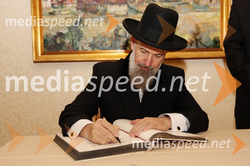 Yona Metzger, glavni aškenaški rabin IzraelaObisk glavnega aškenaškega rabina Izraela Yona Metzgerja v Mariboru