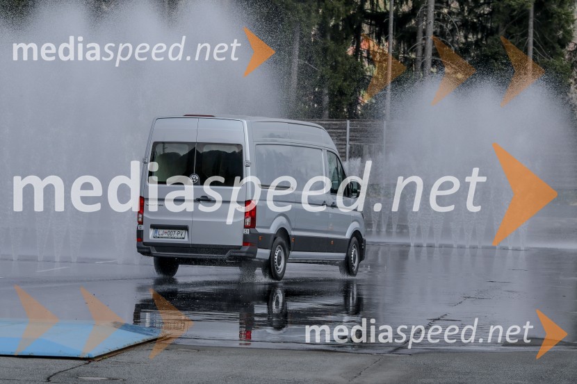 Volkswagen CrafterVolkswagen Crafter, slovenska predstavitev