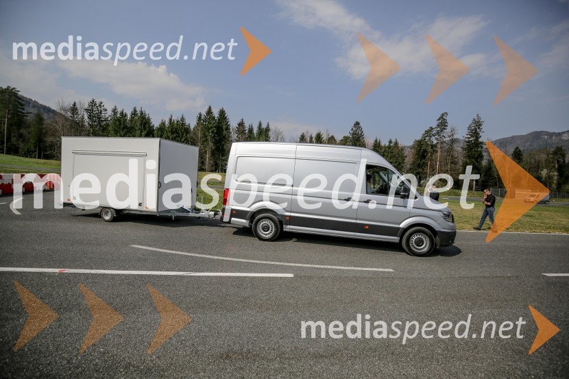 Volkswagen CrafterVolkswagen Crafter, slovenska predstavitev