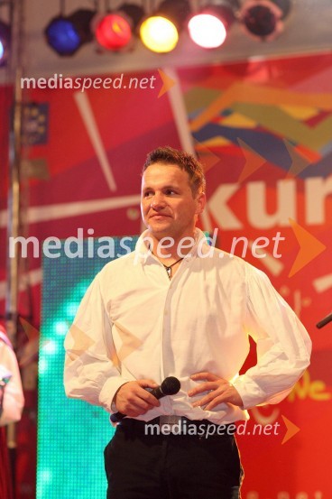 Jani Pavec, skupina Atomik HarmonikKurentovanje 2008 na Ptuju: koncert Boštjana Konečnika ter skupin Skater in Atomik Harmonik