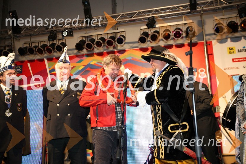 Štefan Čelan, ptujski župan in princ Miran Urih, majer CirkovškiKurentovanje 2008 na Ptuju: koncert Boštjana Konečnika ter skupin Skater in Atomik Harmonik