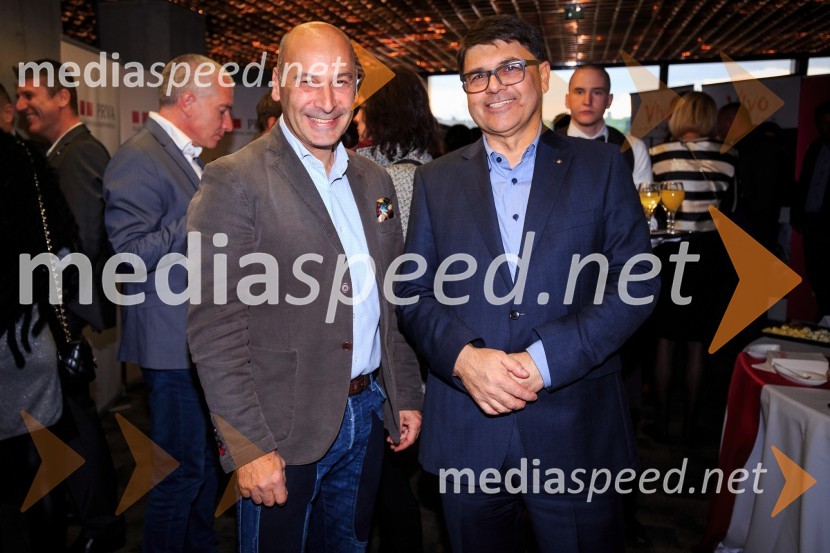  Marjan  Batagelj, predsednik upravnega odbora, Postojnska jama;  Andrej Božič, generalni direktor družbe Steklarna Hrastnik, predsednik Britansko-slovenske gospodarske zborniceKoncert 2Cellos in VIP sprejem, PRVA osebna zavarovalnica