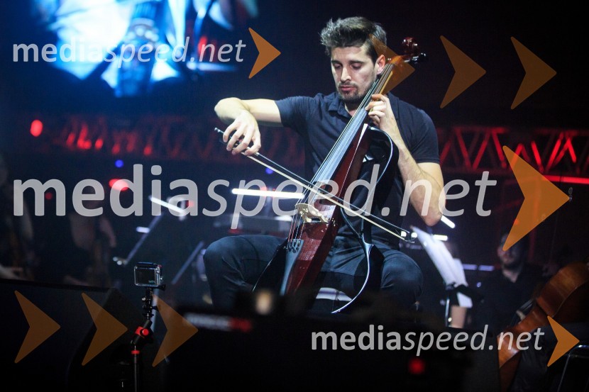  Luka Šulić, čelist, 2 CellosKoncert 2Cellos in VIP sprejem, PRVA osebna zavarovalnica