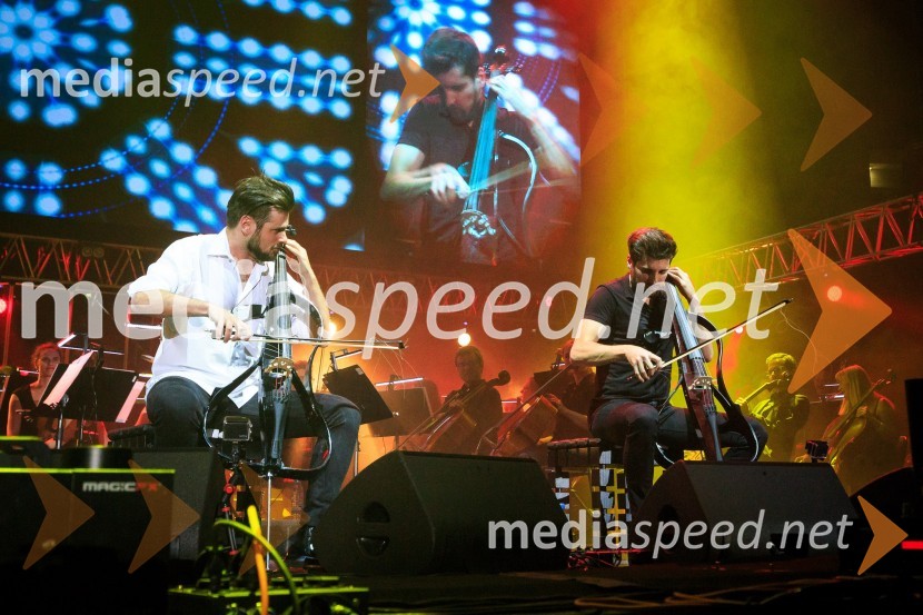  Stjepan Hauser, čelist, 2 Cellos;  Luka Šulić, čelist, 2 CellosKoncert 2Cellos in VIP sprejem, PRVA osebna zavarovalnica