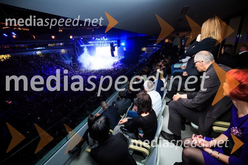 Pogled iz lože Prve osebne zavarovalniceKoncert 2Cellos in VIP sprejem, PRVA osebna zavarovalnica